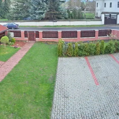 Dreams アパートホテル Bešeňová